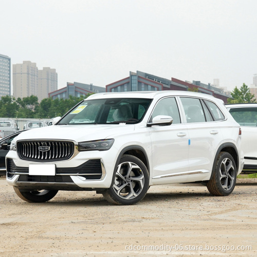 Cina 5 porte 5 sedili SUV Xingyue L Geely Tugella Auto ibrida a benzina